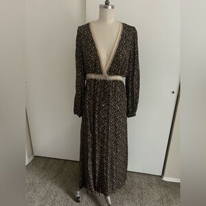 Christy Dawn Kyra Dress size Medium. 100% silk